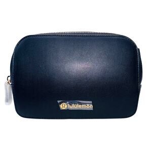 Lululemon Everywhere Belt Bag 1L, Black and Gold, NWT